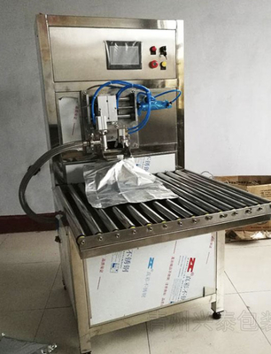 YGT সেমি-অটোমেটিক 1-25L নন-এসেপটিক বিআইবি ফিলার ফলের জুইস / দুধ / তেলের জন্য পিএলসি এসইউএস 304/316 সহ চীনে তৈরি